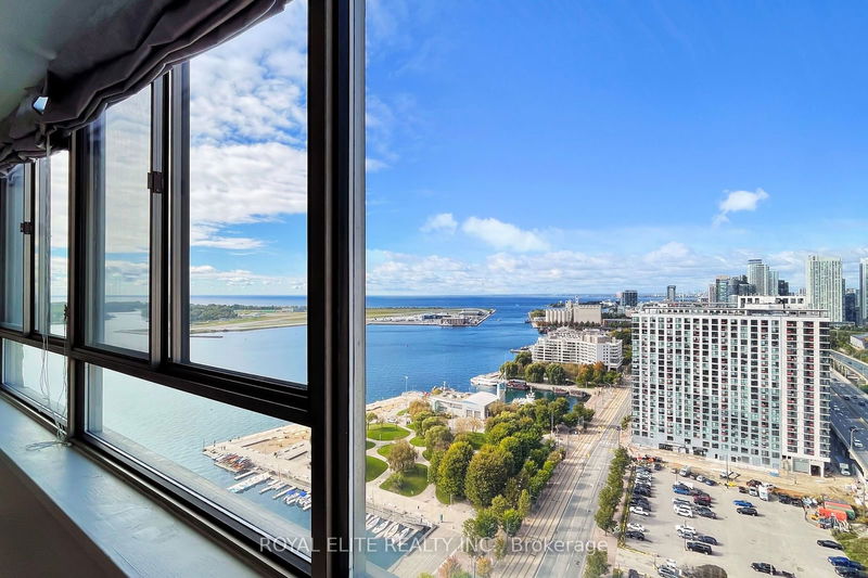  2504 - 270 Queens Quay W Toronto, M5J 2N4 | Image 19