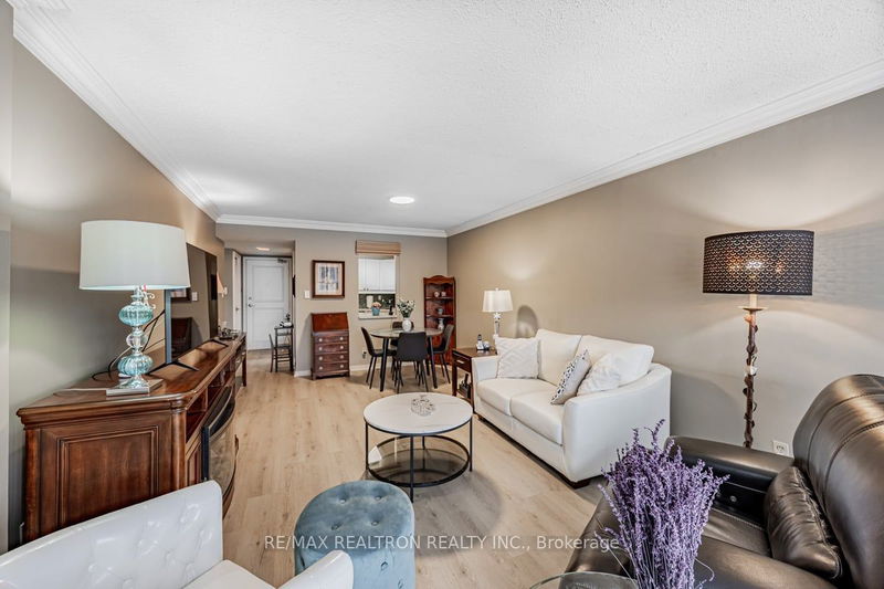  518E - 30 Fashion Roseway   Toronto, M2N 6B4 | Image 13