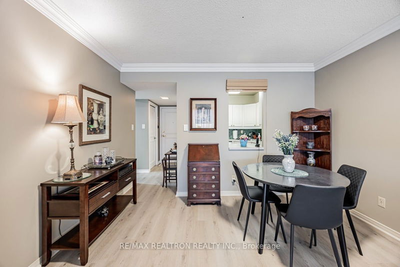  518E - 30 Fashion Roseway   Toronto, M2N 6B4 | Image 14