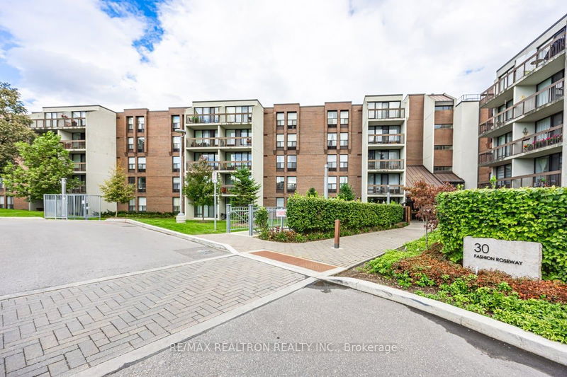  518E - 30 Fashion Roseway   Toronto, M2N 6B4 | Image 26