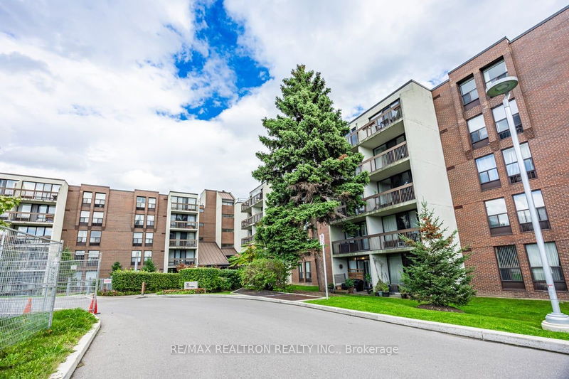  518E - 30 Fashion Roseway   Toronto, M2N 6B4 | Image 27