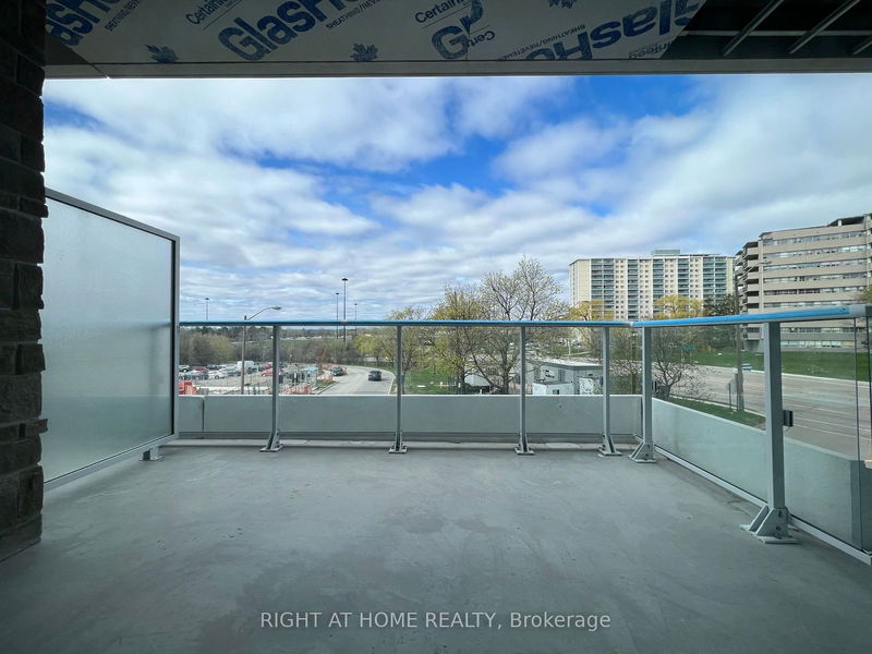  304 - 10 Deerlick Crt  Toronto, M3A 0A7 | Image 13