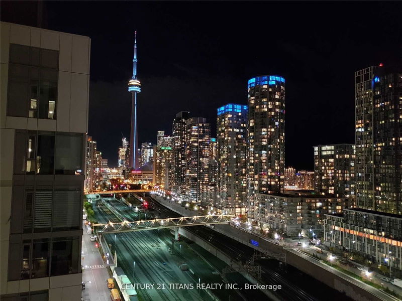  2 - 27 Bathurst St  Toronto, M5V 2P1 | Image 3