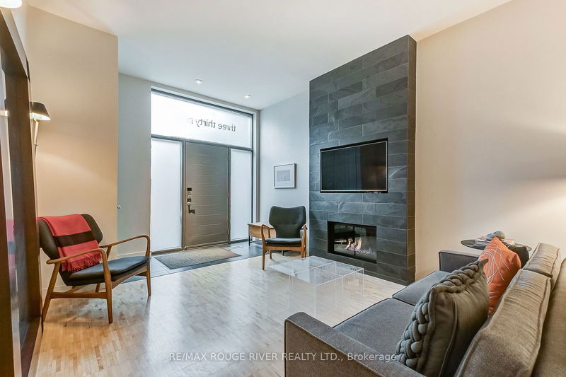 339 Mutual St  Toronto, M4Y 1X6 | Image 5