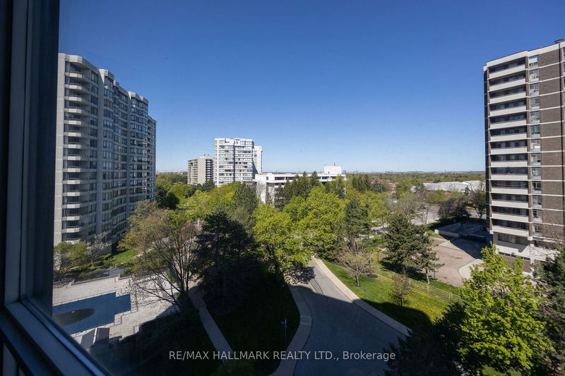  812 - 1101 Steeles Ave W Toronto, M2R 3W5 | Image 23