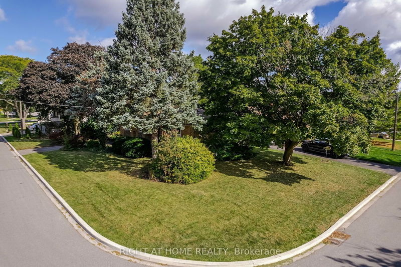 22 Coral Cove Cres  Toronto, M3A 1G8 | Image 7