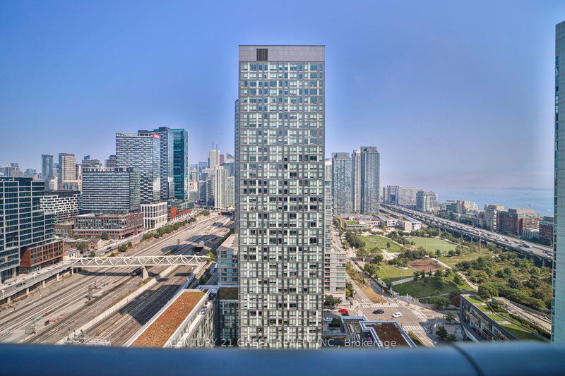  2404 - 170 Fort York Blvd  Toronto, M5V 0E6 | Image 15