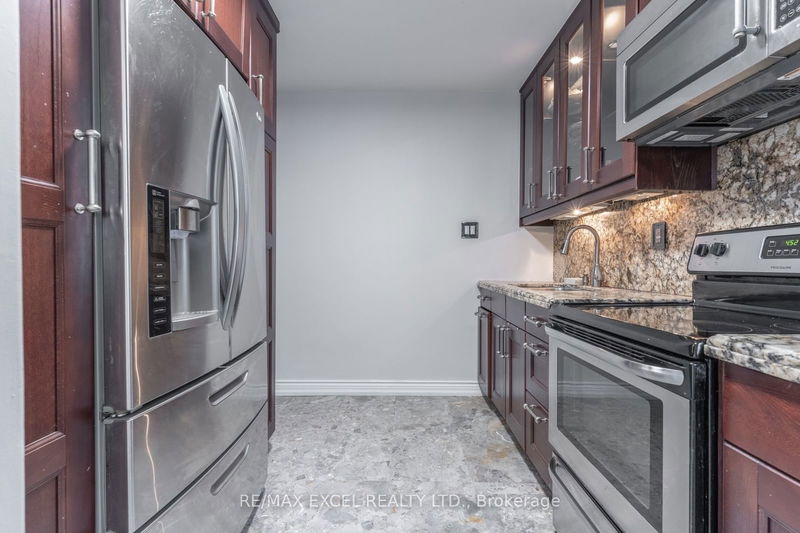 47 Anndale Dr  Toronto, M2N 2W9 | Image 21