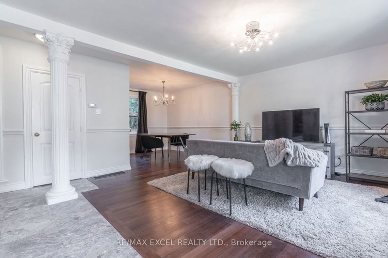 47 Anndale Dr  Toronto, M2N 2W9 | Image 7