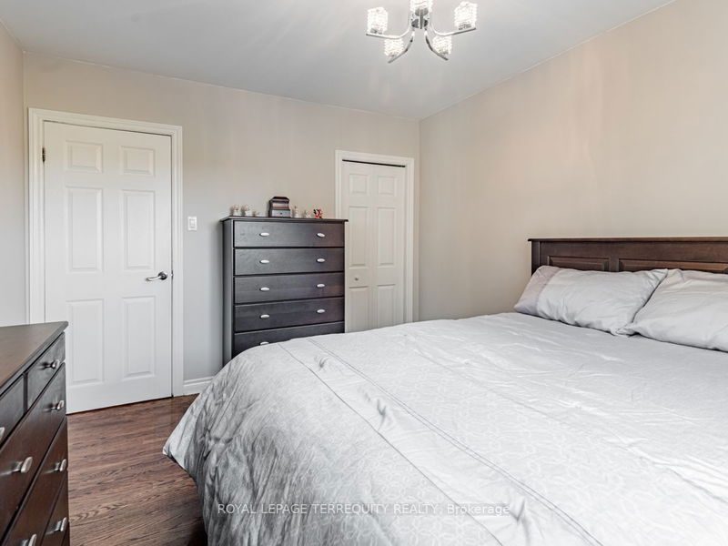 89 Painswick Cres  Toronto, M2J 3M5 | Image 22