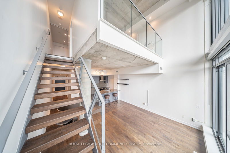  722 - 95 Bathurst St  Toronto, M5V 0H7 | Image 20