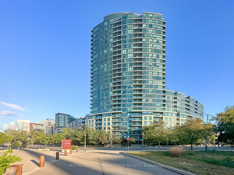  1512 - 231 Fort York Blvd  Toronto, M5V 1B2 | Image 1