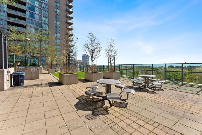  1512 - 231 Fort York Blvd  Toronto, M5V 1B2 | Image 33