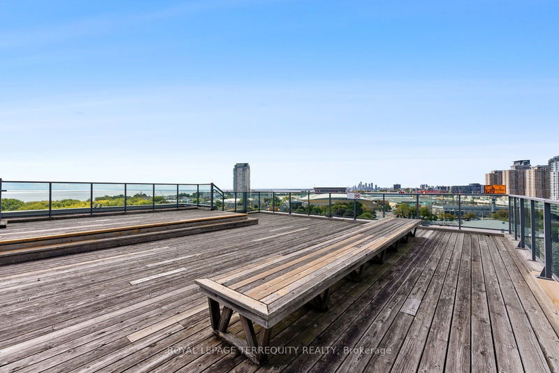  1512 - 231 Fort York Blvd  Toronto, M5V 1B2 | Image 37