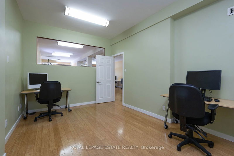 432 Queen St E Toronto, M5A 1T4 | Image 29