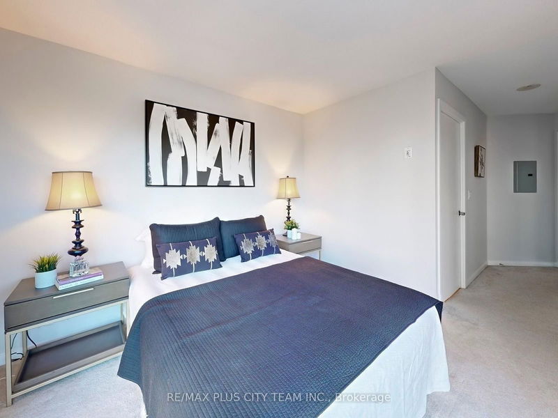  1811 - 231 Fort York Blvd  Toronto, M5V 1B2 | Image 11