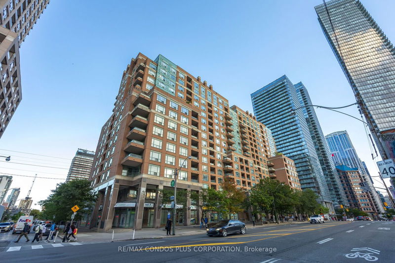  1610 - 889 Bay St  Toronto, M5S 3K5 | Image 1