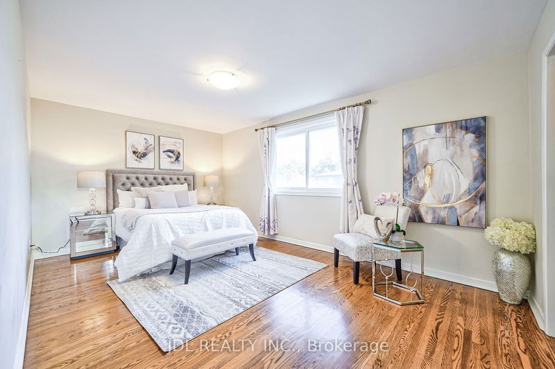 131 Old Sheppard Ave  Toronto, M2J 3M1 | Image 21