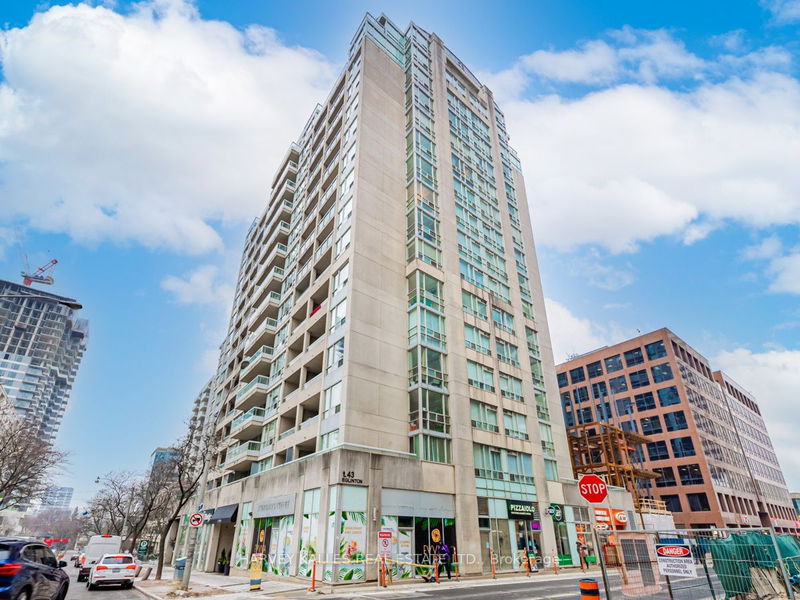 home for lease on 1101-43 Eglinton Avenue E