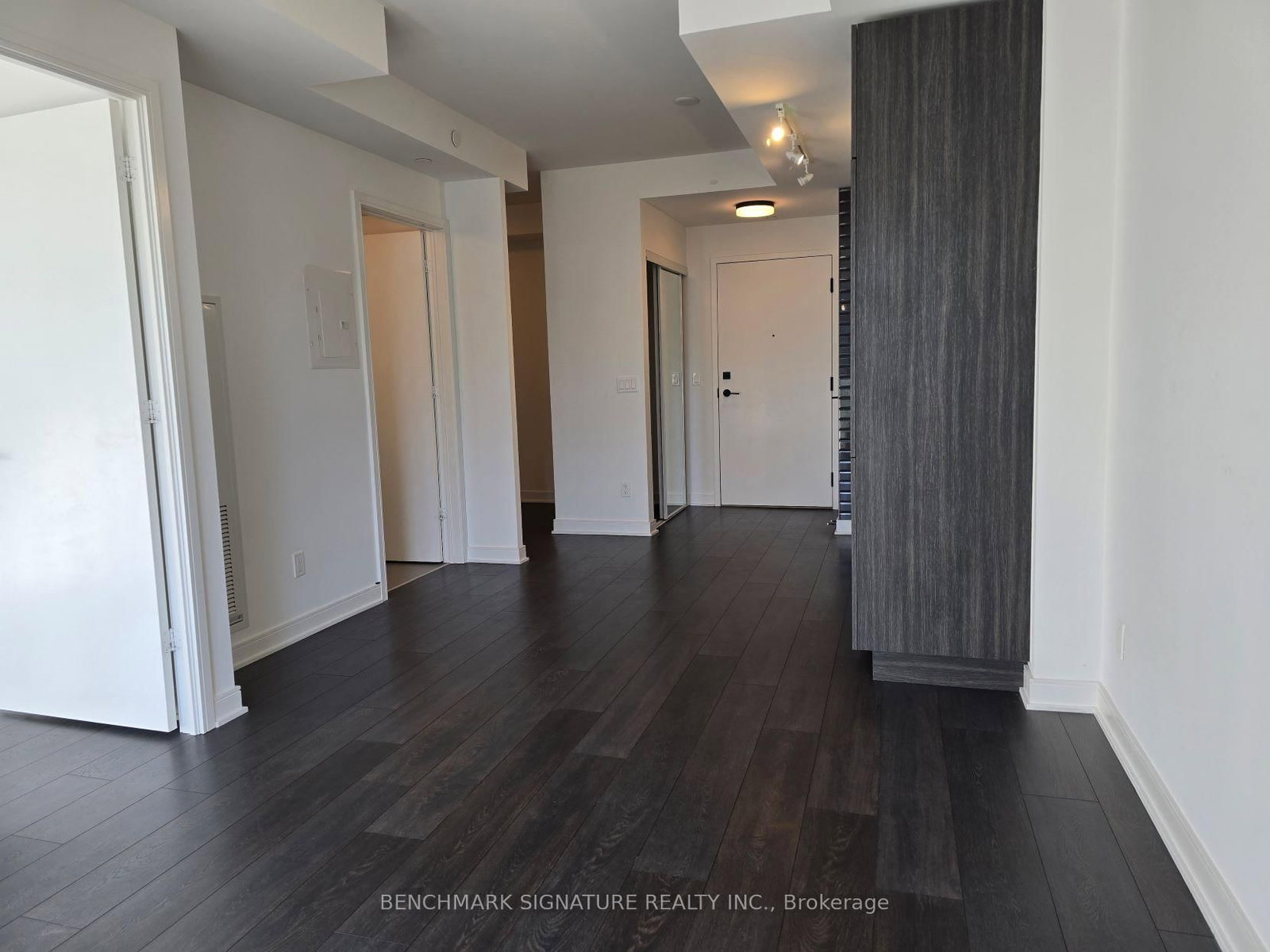 180 Mill Street, Unit S523 - Photo 4