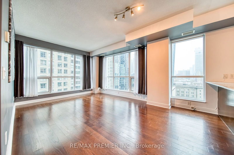  1404 - 1 Scott St  Toronto, M5E 1A1 | Image 9