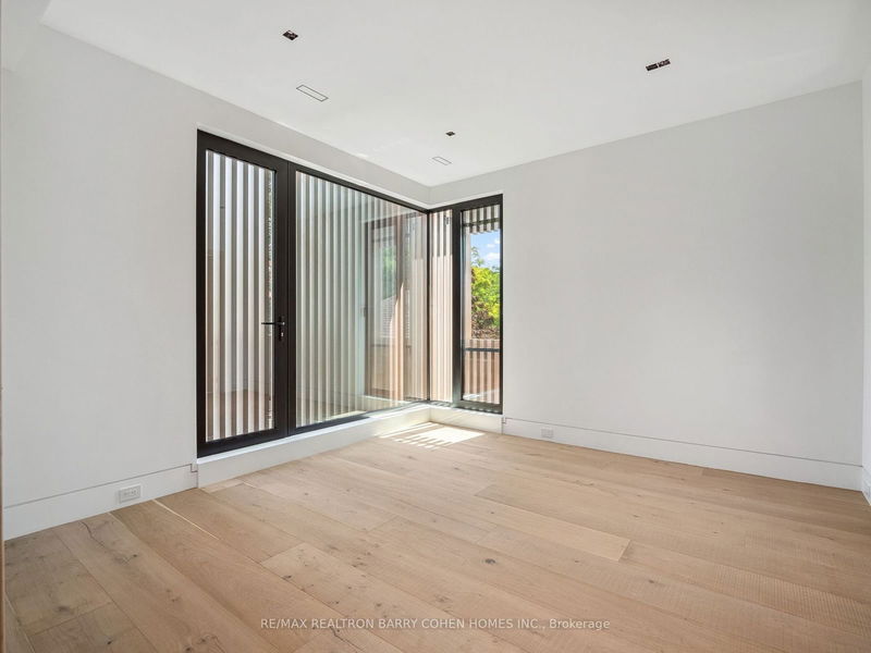 60 Alexandra Wood  Toronto, M5N 2S5 | Image 25