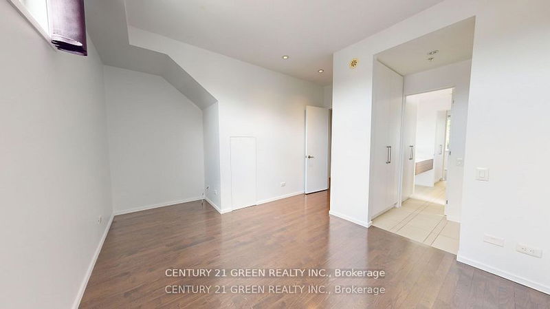  8 - 56 Lippincott St  Toronto, M5T 2R5 | Image 17