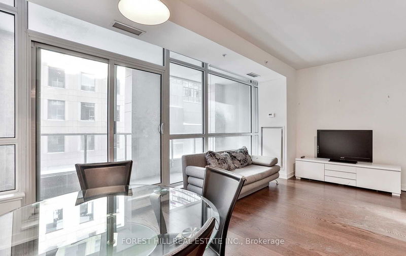  318 - 199 Richmond St W Toronto, M5V 0H4 | Image 12