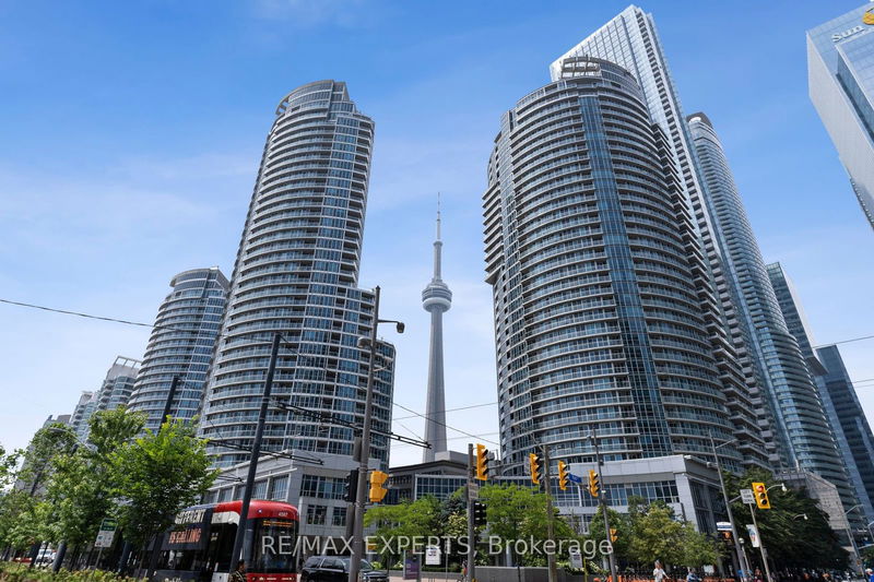  607 - 208 Queens Quay W Toronto, M5J 2Y5 | Image 2