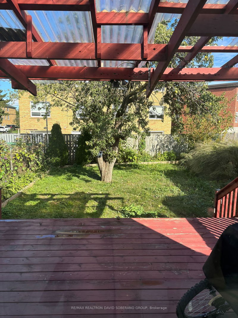 759 Wilson Heights Blvd  Toronto, M3H 2W1 | Image 16