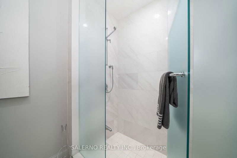  201 - 181 Davenport Rd  Toronto, M5R 1J1 | Image 28