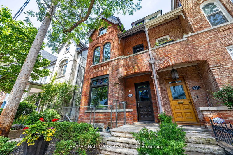 home for lease on Lower-140 Collier Street