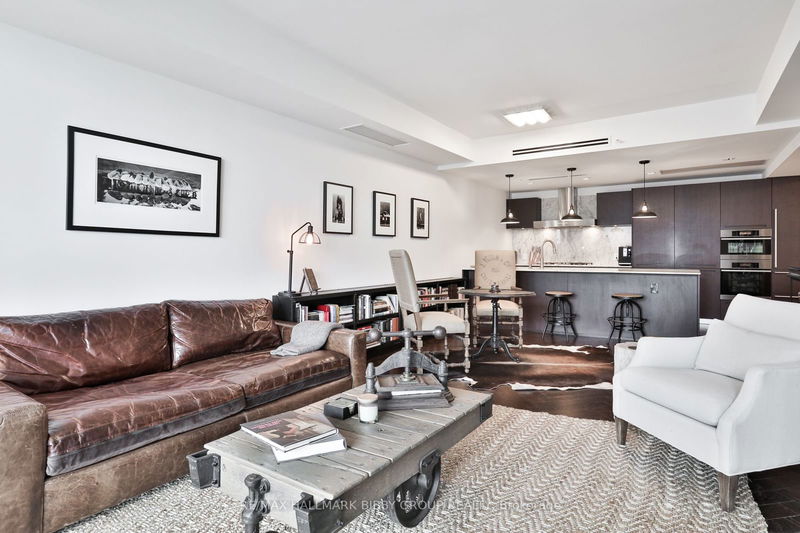  4707 - 180 University Ave  Toronto, M5H 0A2 | Image 7