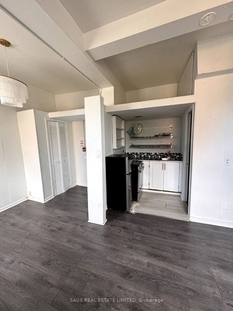 5 - 177 Carlton St, Toronto, M5A 2K3 | Image 2