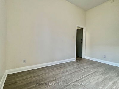 Unit 2R — 527 Queen St, Toronto - Waterfront Communities C1 image-0-2