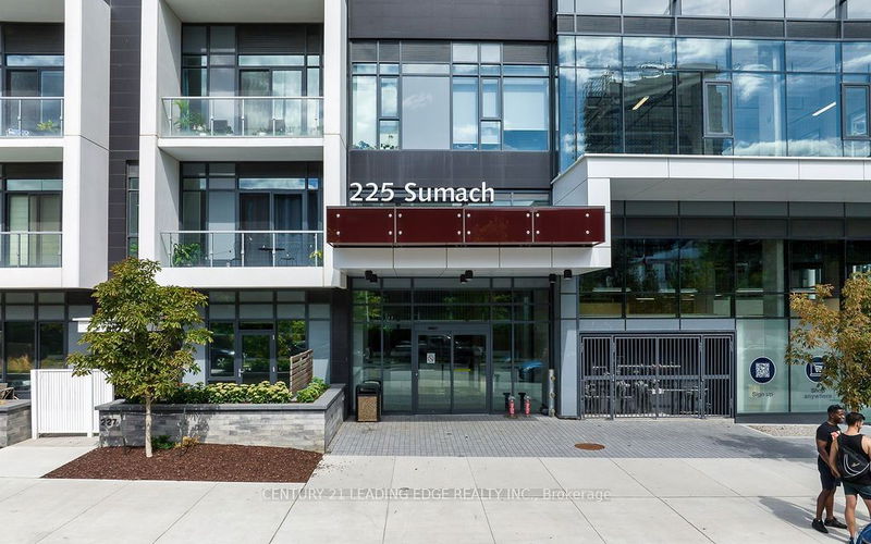  812W - 225 SUMACH St  Toronto, M5A 0P8 | Image 11