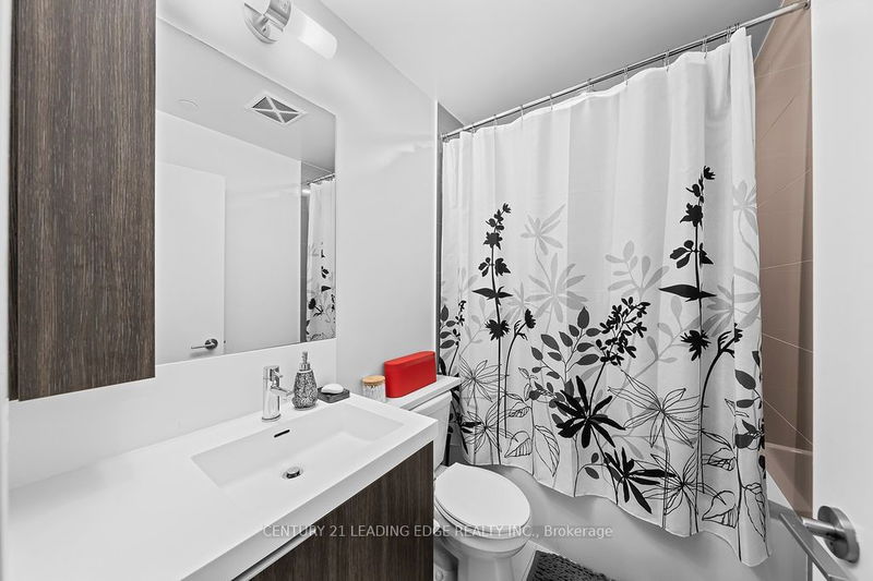  812W - 225 SUMACH St  Toronto, M5A 0P8 | Image 21