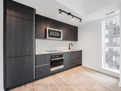 Unit 3706 — 327 King St, Toronto - Waterfront Communities C1 image-0-2