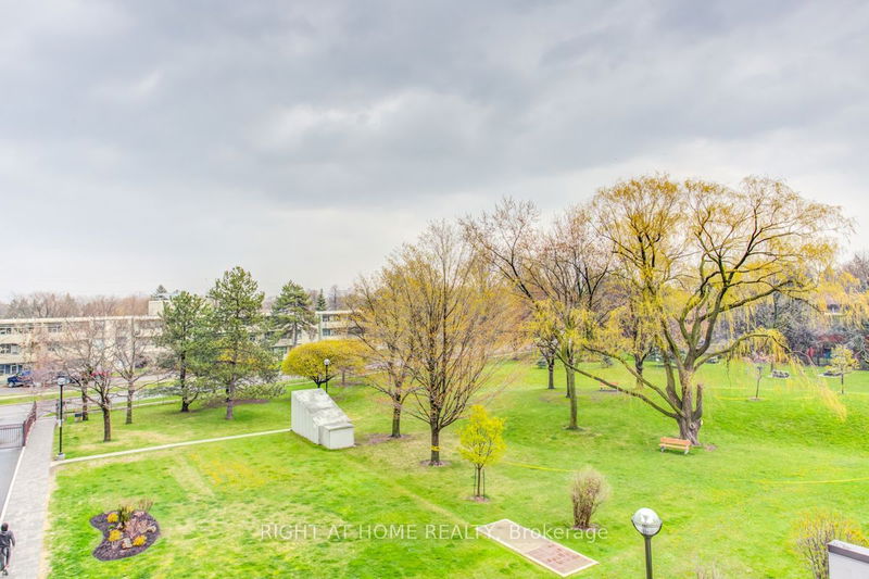  403 - 5 Old Sheppard Ave  Toronto, M2J 4K3 | Image 5