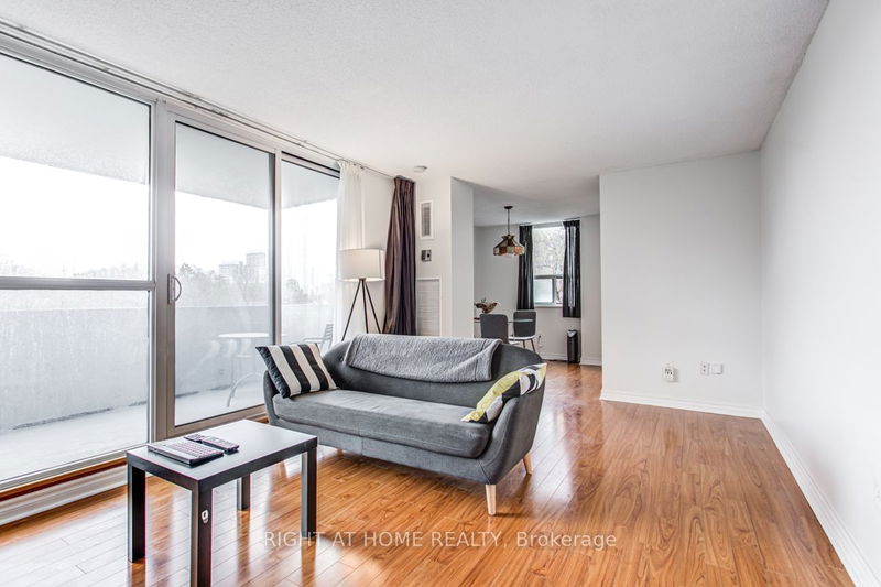  403 - 5 Old Sheppard Ave  Toronto, M2J 4K3 | Image 6