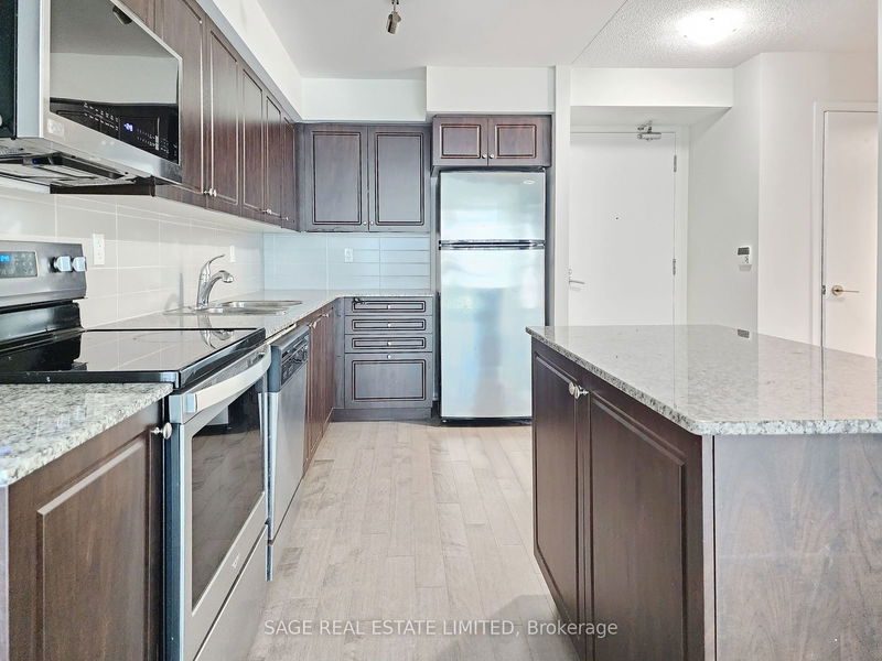  477 - 209 Fort York Blvd  Toronto, M5V 4A1 | Image 12