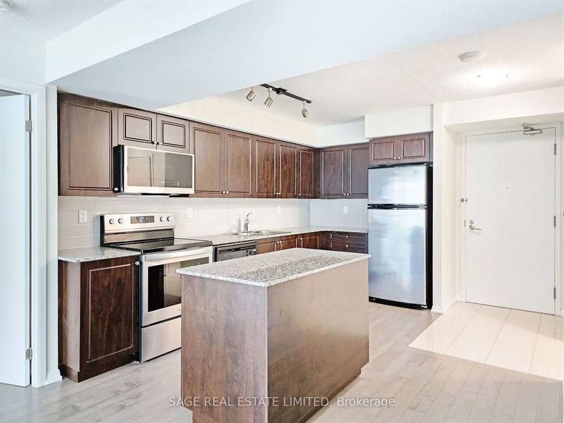  477 - 209 Fort York Blvd  Toronto, M5V 4A1 | Image 13