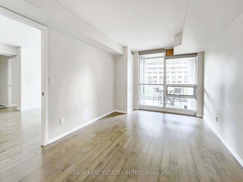  477 - 209 Fort York Blvd  Toronto, M5V 4A1 | Image 21