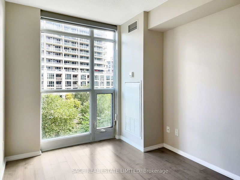  477 - 209 Fort York Blvd  Toronto, M5V 4A1 | Image 28