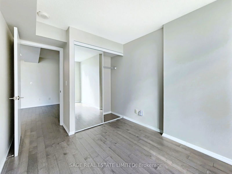  477 - 209 Fort York Blvd  Toronto, M5V 4A1 | Image 29