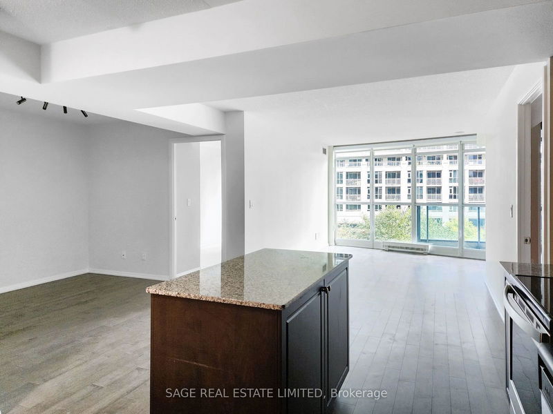  477 - 209 Fort York Blvd  Toronto, M5V 4A1 | Image 3