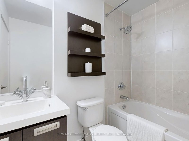  1209 - 90 Stadium Rd  Toronto, M5V 3W5 | Image 22