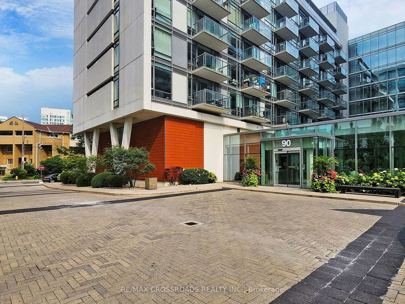  1209 - 90 Stadium Rd  Toronto, M5V 3W5 | Image 3