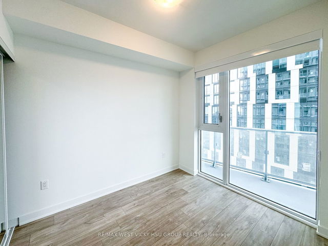3301 - 100 Dalhousie Street