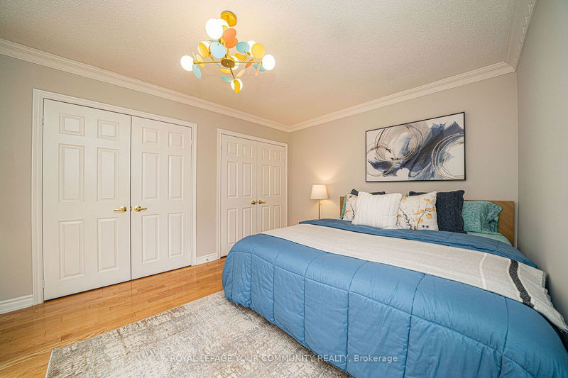 24 Abbeywood Tr  Toronto, M3B 3B3 | Image 25